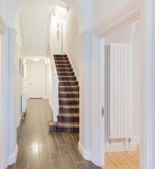 בית מלון כפרי Camera Guesthouse