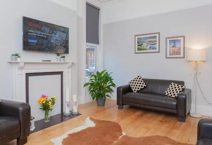 Hotelli Camera Guesthouse