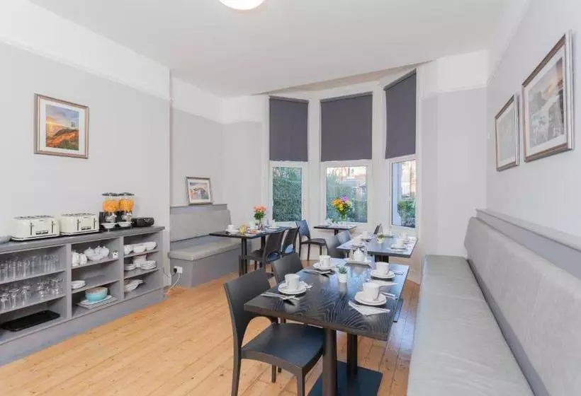 Hotelli Camera Guesthouse