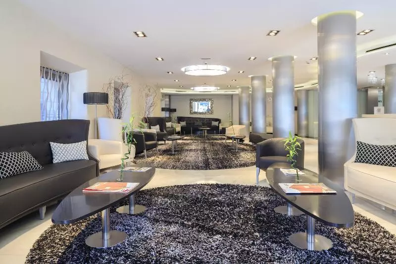 Отель Ciutadella Barcelona