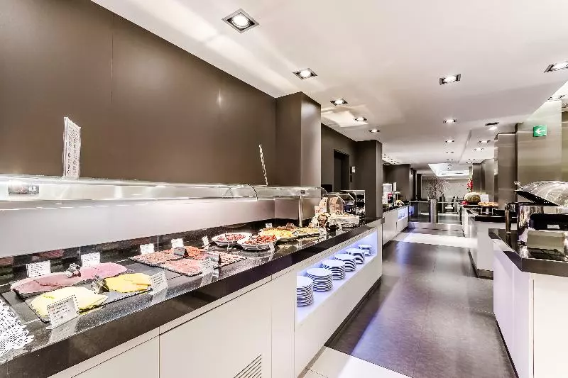 Отель Ciutadella Barcelona