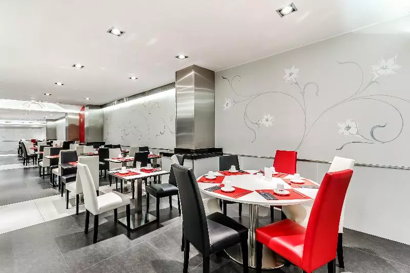 Отель Ciutadella Barcelona