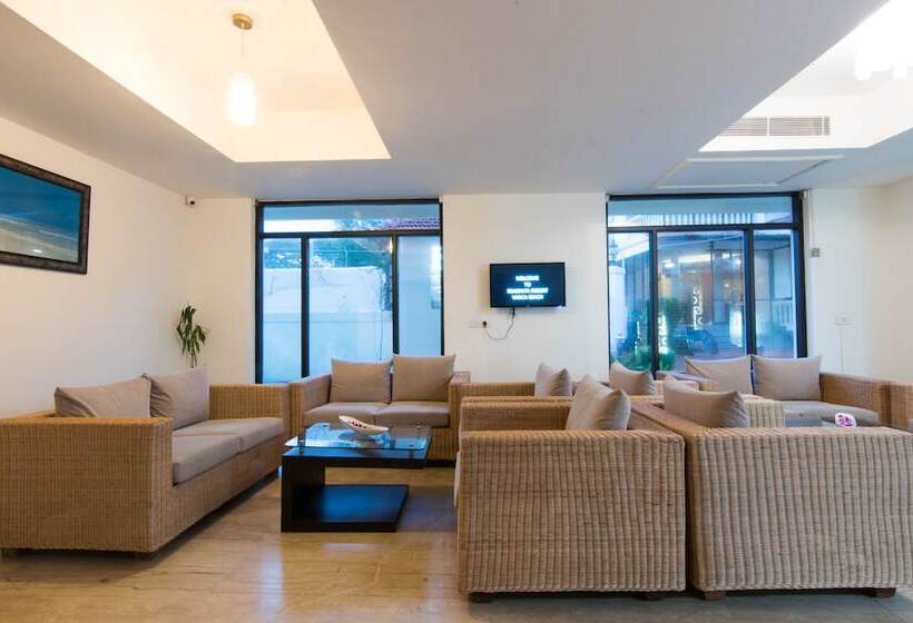 בית מלון כפרי Country Inn Tarika, Goa, Varca Beach