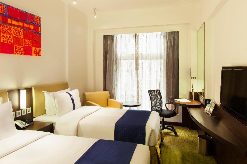 هتل Holiday Inn Express Hong Kong Soho, An Ihg