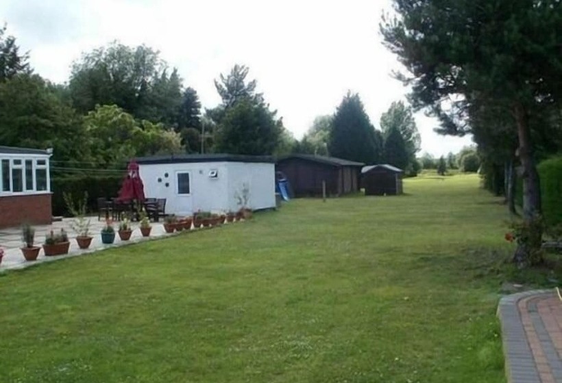 فندق London Heathrow Guesthouse