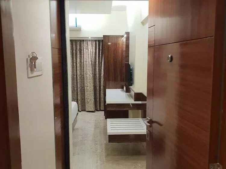 Отель Milan International