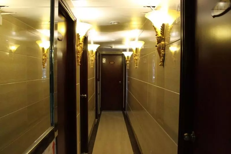 هتل New Chung King Mansion Guest House Carlton Group Of Hostels