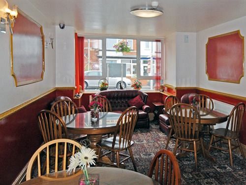 فندق Oakwell Holidays