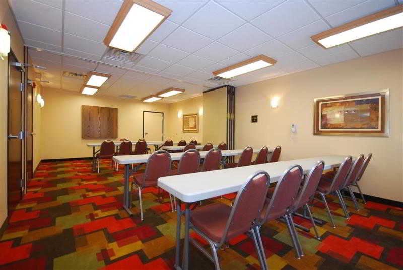 ホテル Paradise Inn & Suites