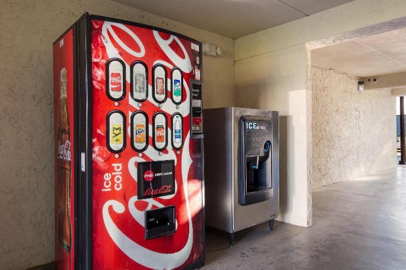 فندق Red Roof Inn Shelbyville