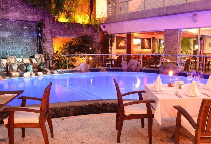 בית מלון כפרי Rio Malecon