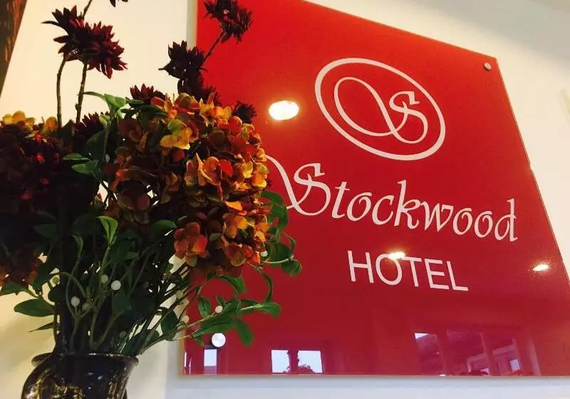 Stockwood Hotel   Luton Airport