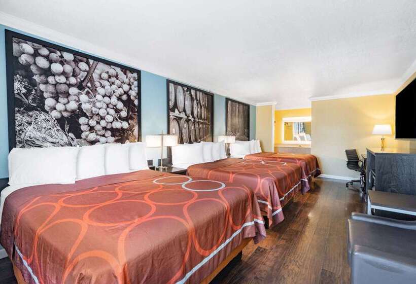 호텔 Super 8 By Wyndham Ukiah