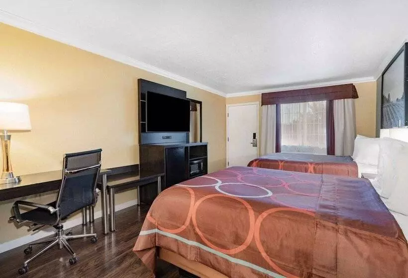 ホテル Super 8 By Wyndham Ukiah