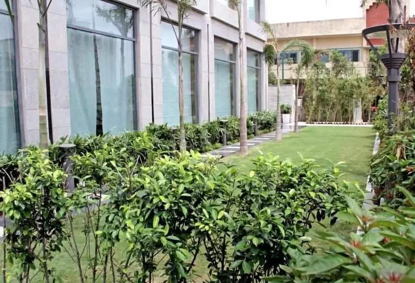 K Hotel