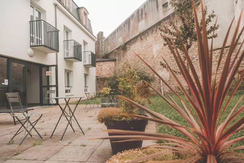 Terres De France Appart Hotel Quimper Bretagne