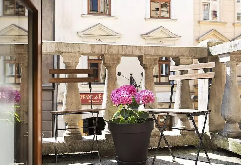 Antique Apartments Old Town