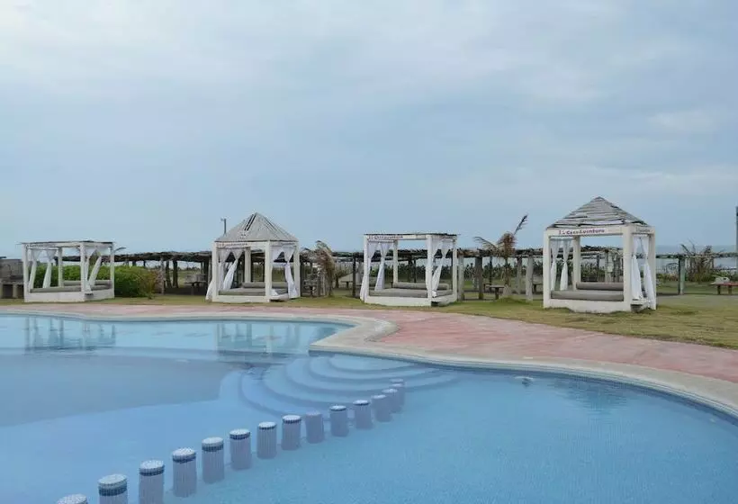 Cocoaventura Cabanas Y Club De Playa   Campsite