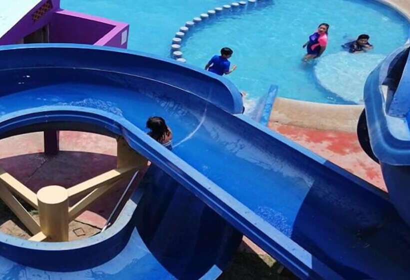 Cocoaventura Cabanas Y Club De Playa   Campsite