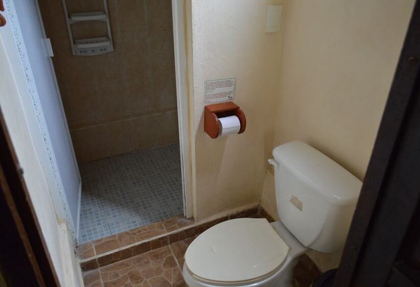 Cocoaventura Cabanas Y Club De Playa   Campsite