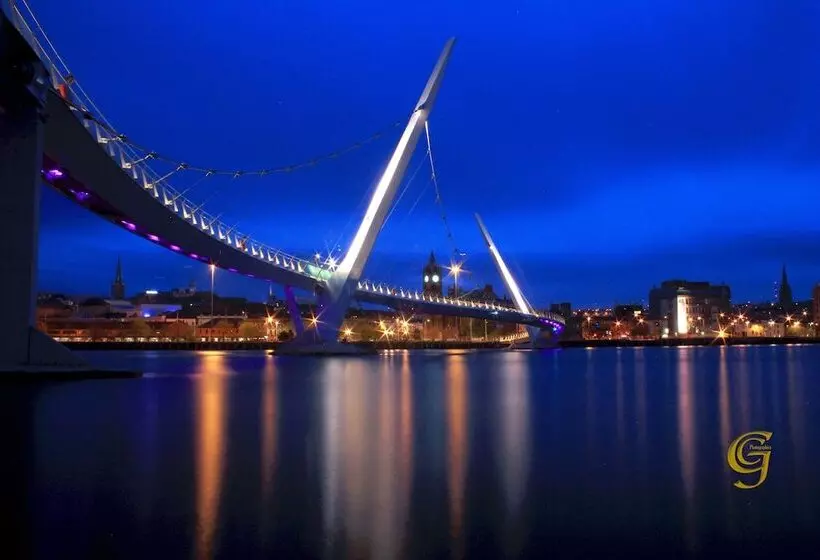 Elagh View Bed & Breakfast