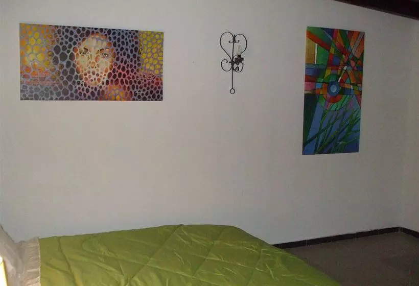 Хостел Autograph Lodge