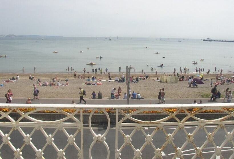 هتل A Maiden Rest