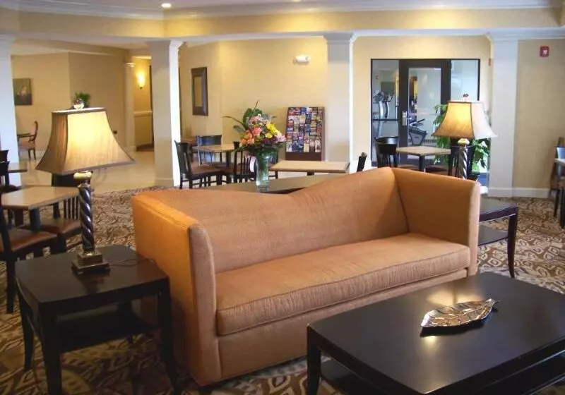 Best Western Plus Valdosta Hotel & Suites