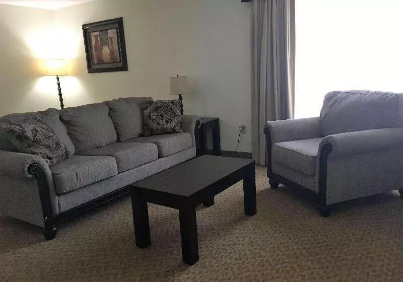 Best Western Plus Valdosta Hotel & Suites