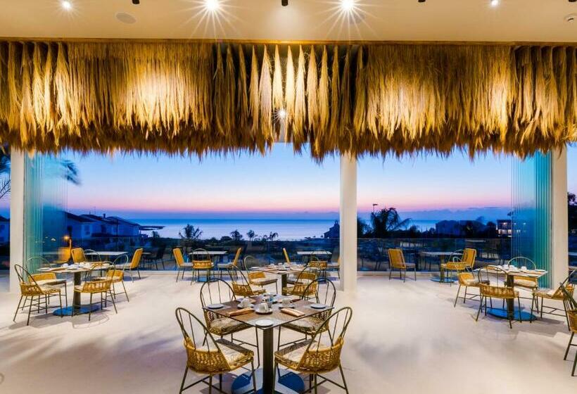 בית מלון כפרי Cavo Zoe Seaside