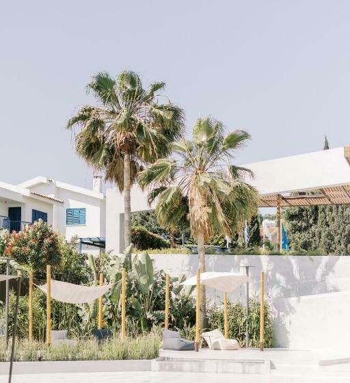 בית מלון כפרי Cavo Zoe Seaside