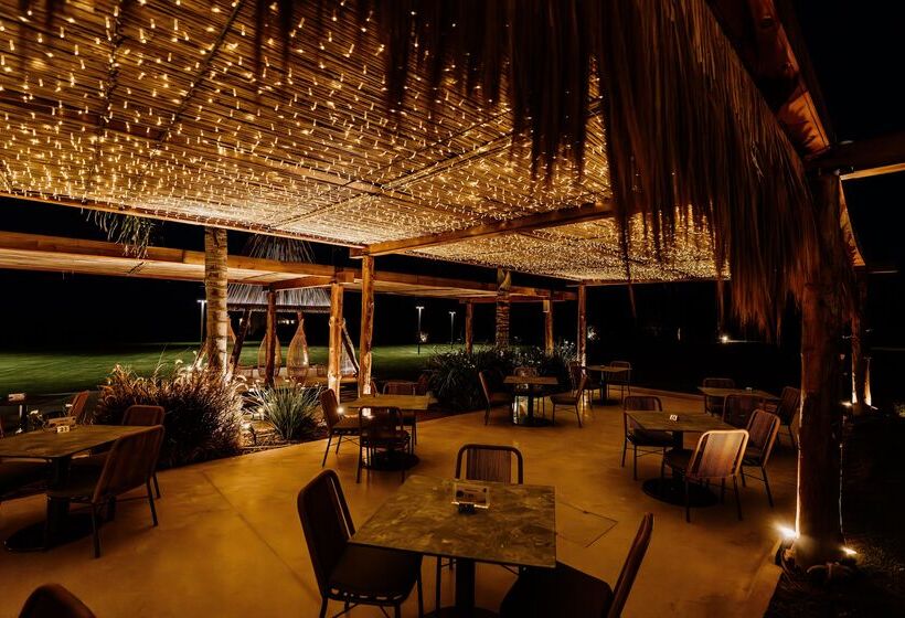 בית מלון כפרי Cavo Zoe Seaside