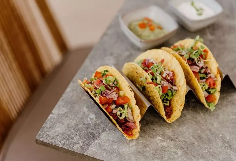 فندق Cavo Zoe Seaside