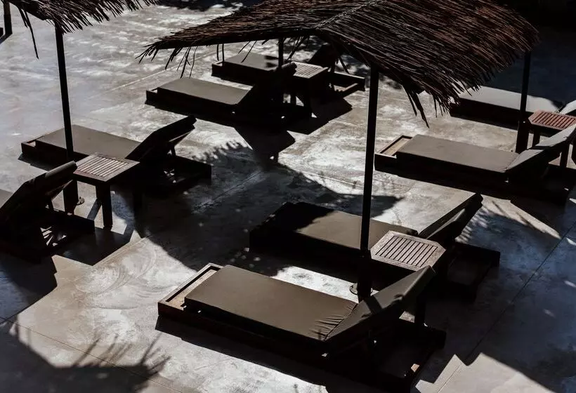 فندق Cavo Zoe Seaside