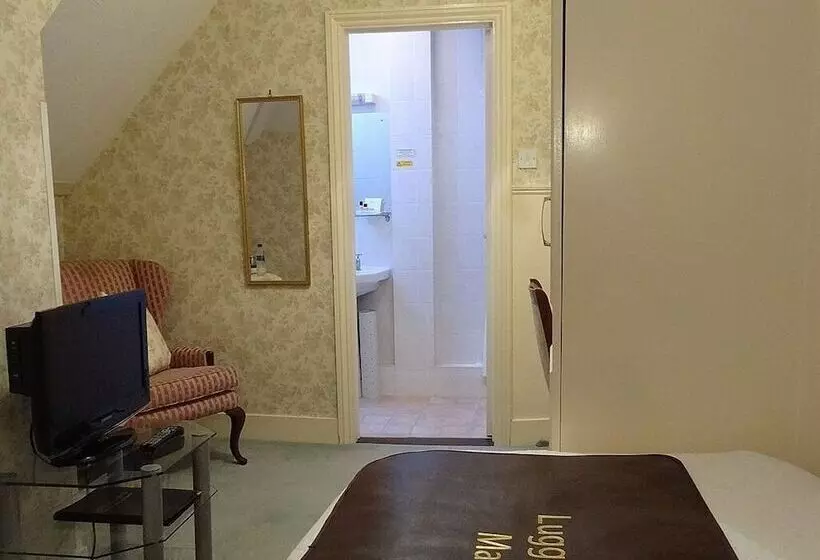 Отель The Chudleigh