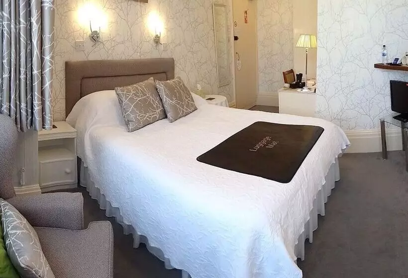 Отель The Chudleigh