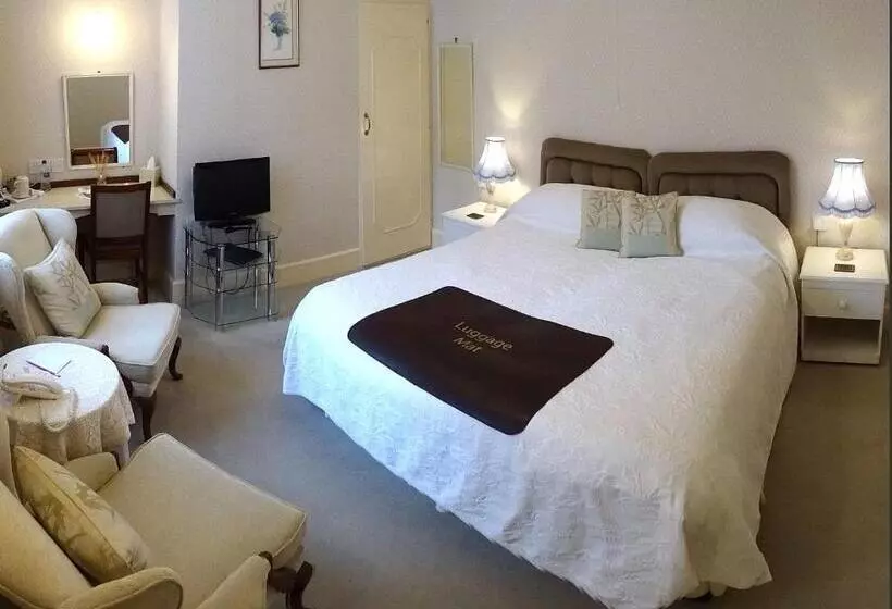 Отель The Chudleigh