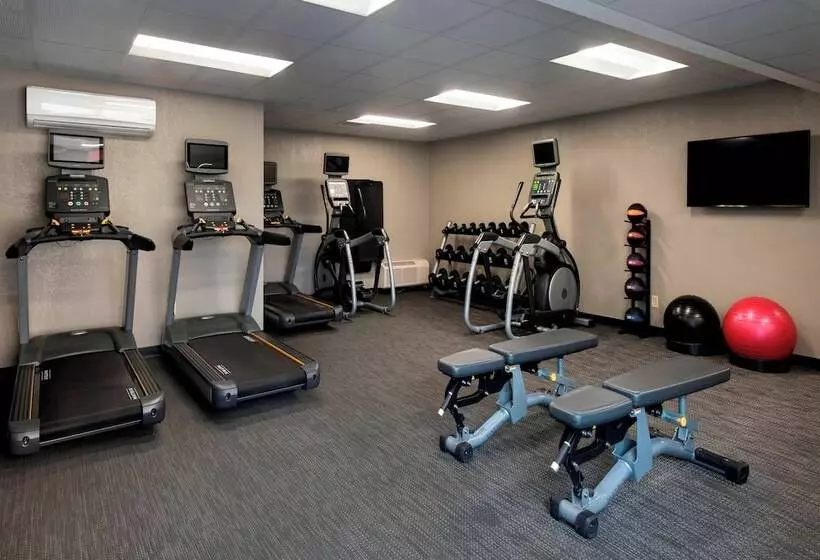 ホテル Courtyard By Marriott Chicago Waukegan/gurnee