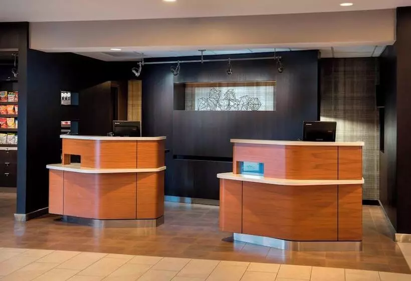 ホテル Courtyard By Marriott Chicago Waukegan/gurnee