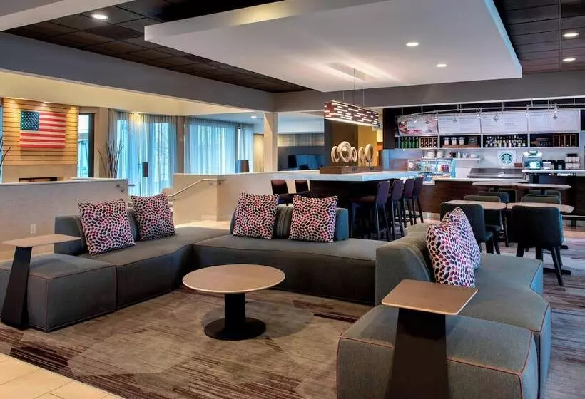 ホテル Courtyard By Marriott Chicago Waukegan/gurnee