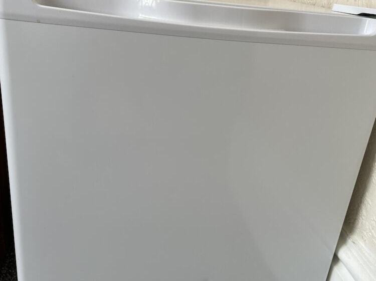 酒店 Diamonds Villa Near York Hospital