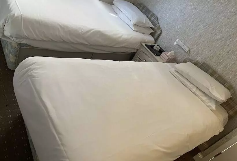 酒店 Diamonds Villa Near York Hospital