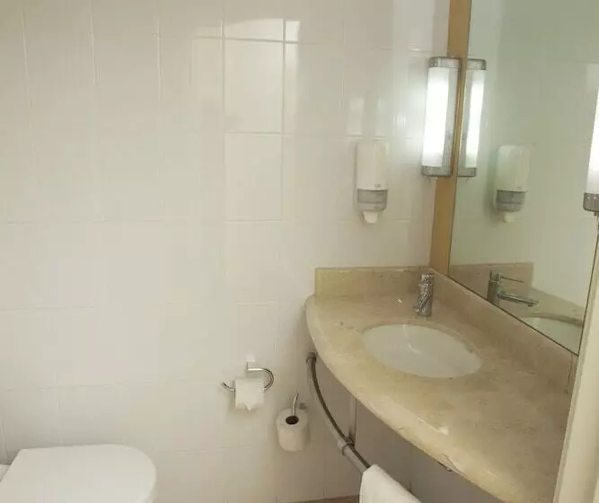 هتل Ibis San Luis Potosi