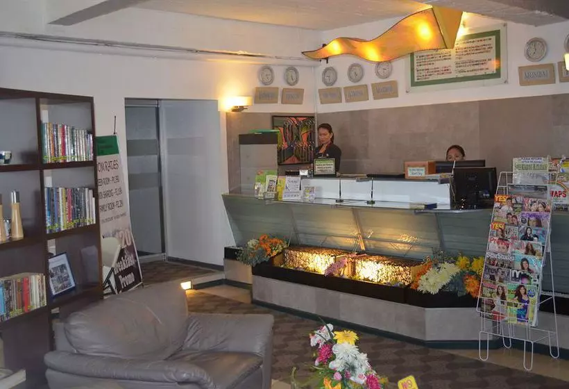 Отель Makati International Inns