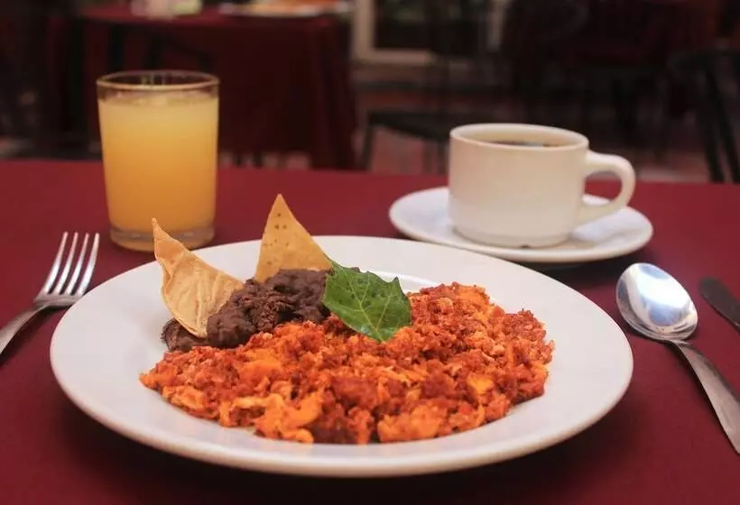 Otel Real Toledo By Kavia