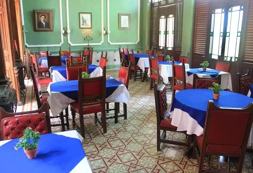 Otel Real Toledo By Kavia