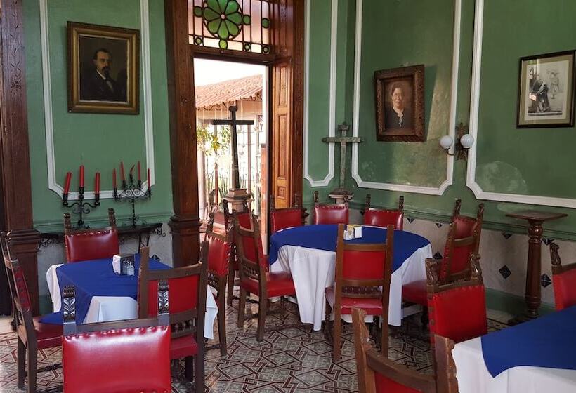 Hotel Real Toledo By Kavia