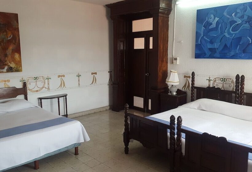 Hotel Real Toledo By Kavia