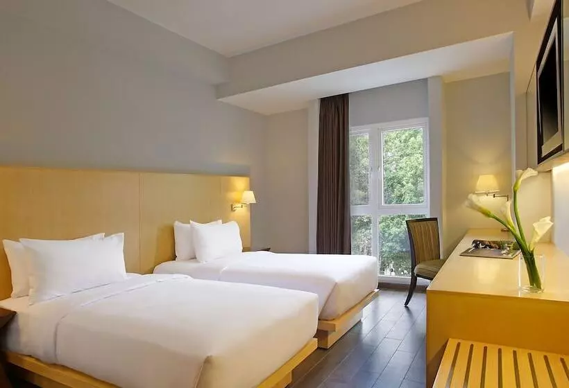 فندق Santika Mataram