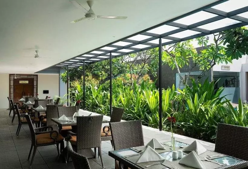 فندق Santika Mataram